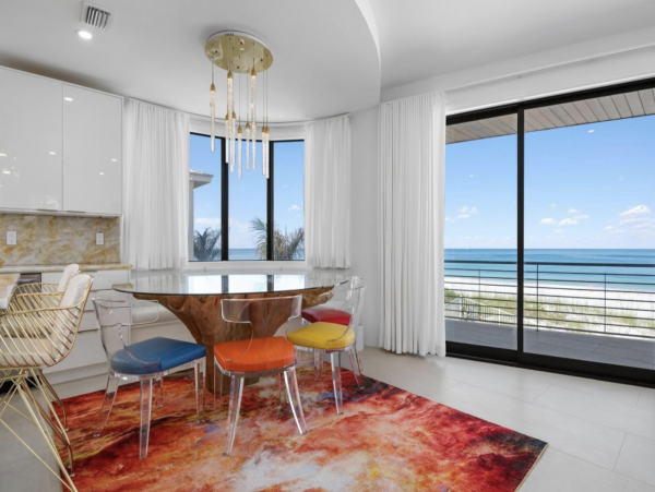 Anna Maria Island Four Bedroom Florida On The Beach!